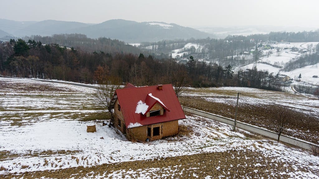 Dom 4 pokojowe na Sprzedaż