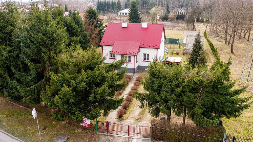 Dom 3 pokojowe na Sprzedaż