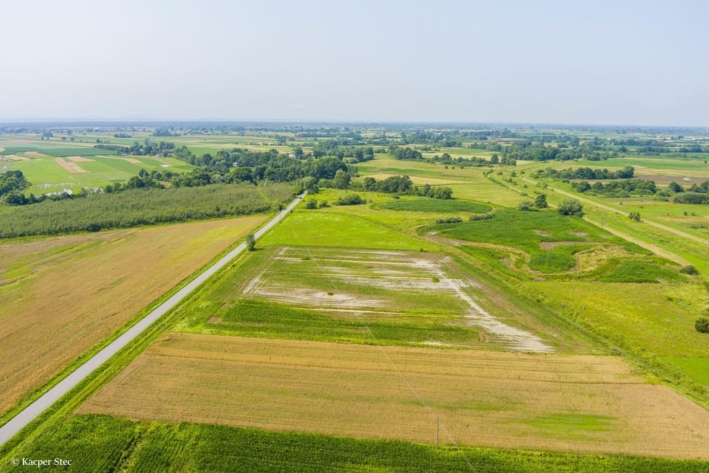 Działka  pokojowe na Sprzedaż