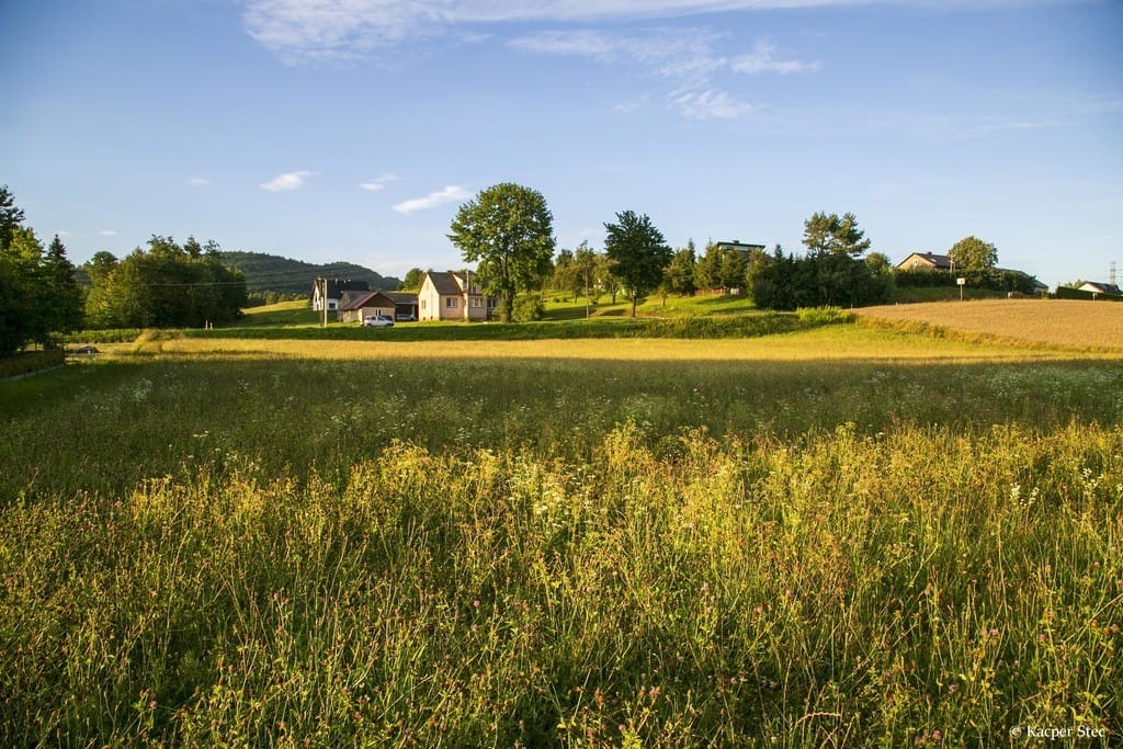 Działka  pokojowe na Sprzedaż