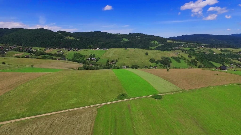 Działka  pokojowe na Sprzedaż