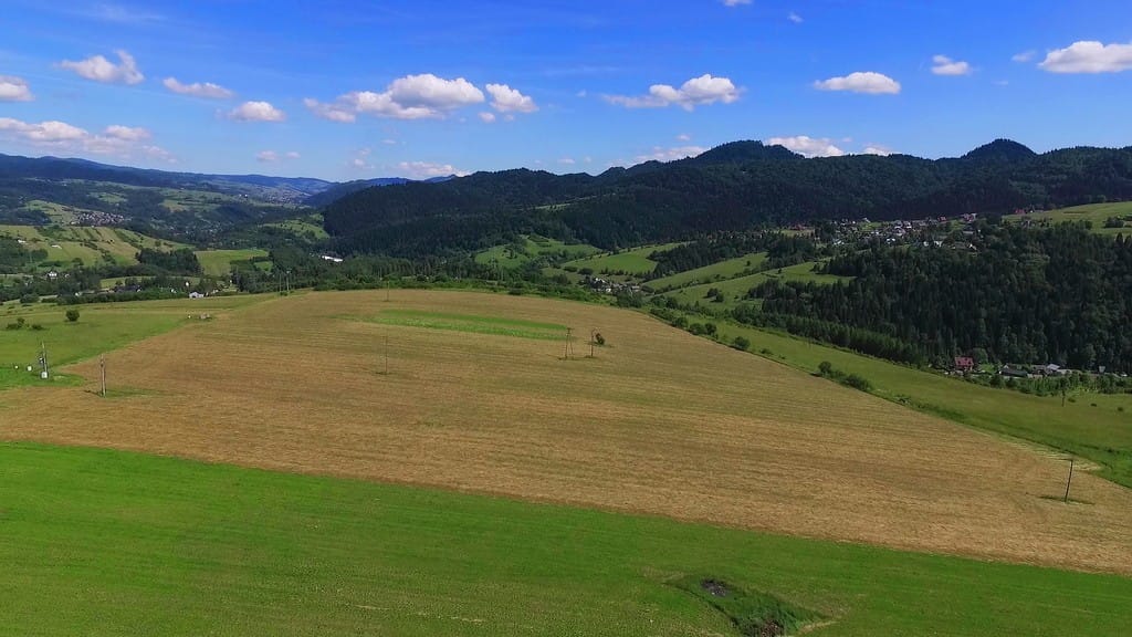 Działka  pokojowe na Sprzedaż