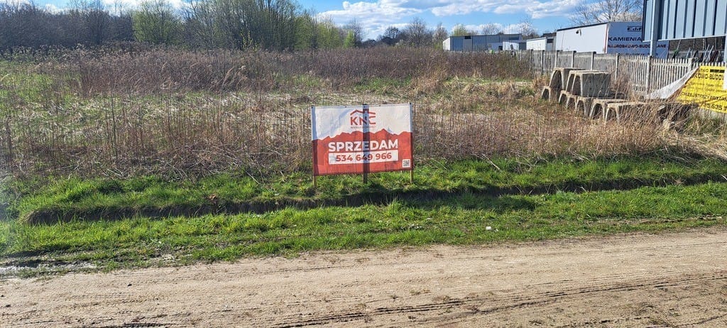 Działka  pokojowe na Sprzedaż