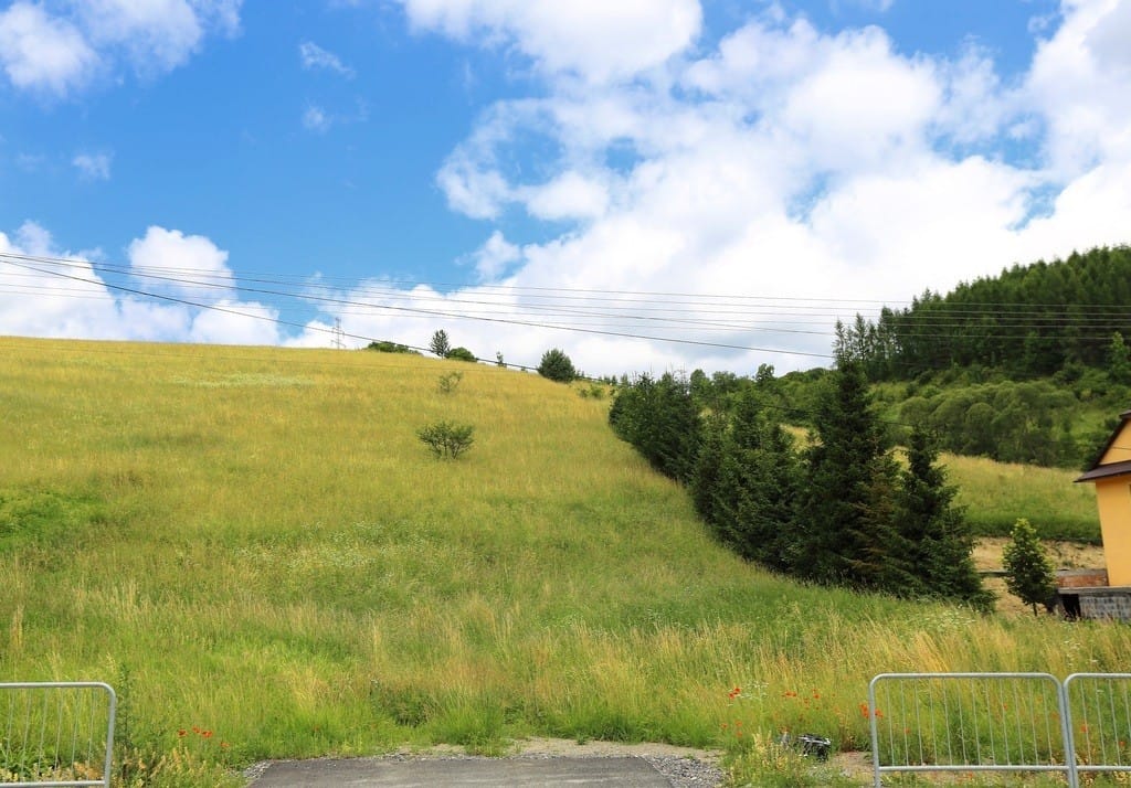 Działka  pokojowe na Sprzedaż