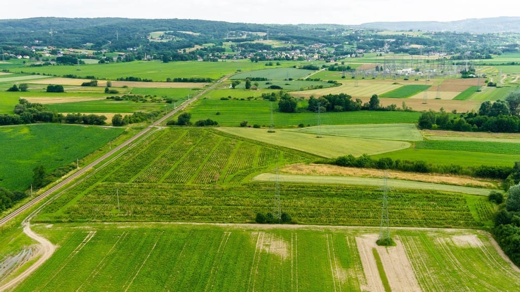 Działka  pokojowe na Sprzedaż