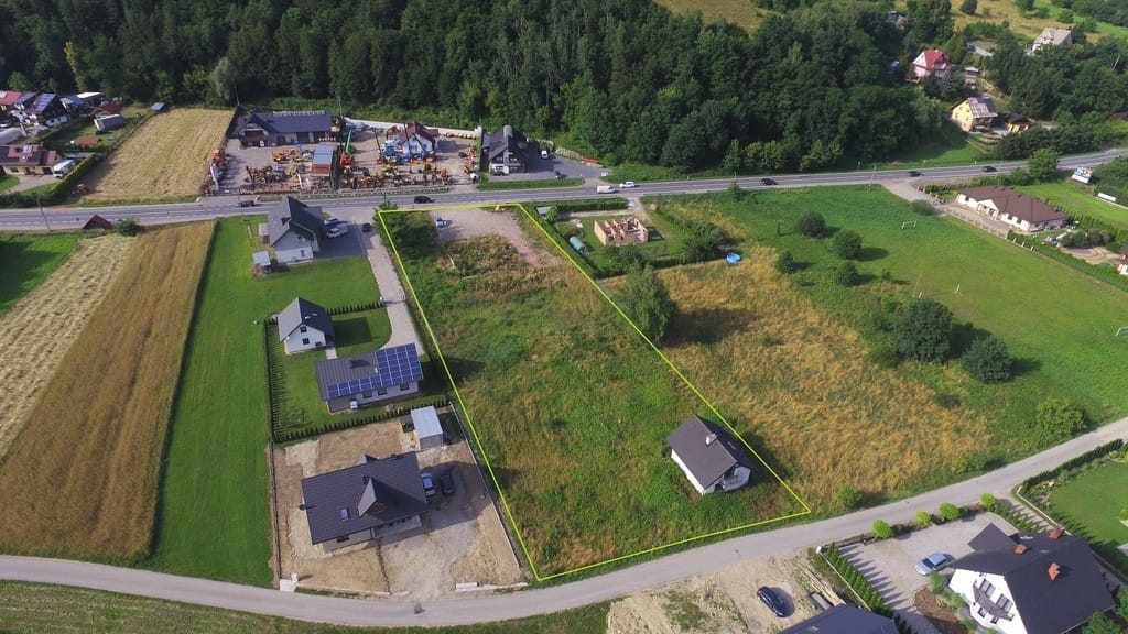 Działka  pokojowe na Sprzedaż