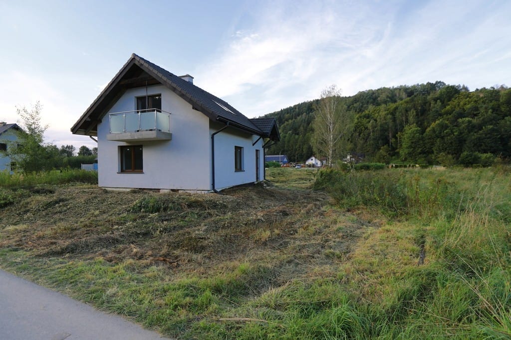 Działka  pokojowe na Sprzedaż