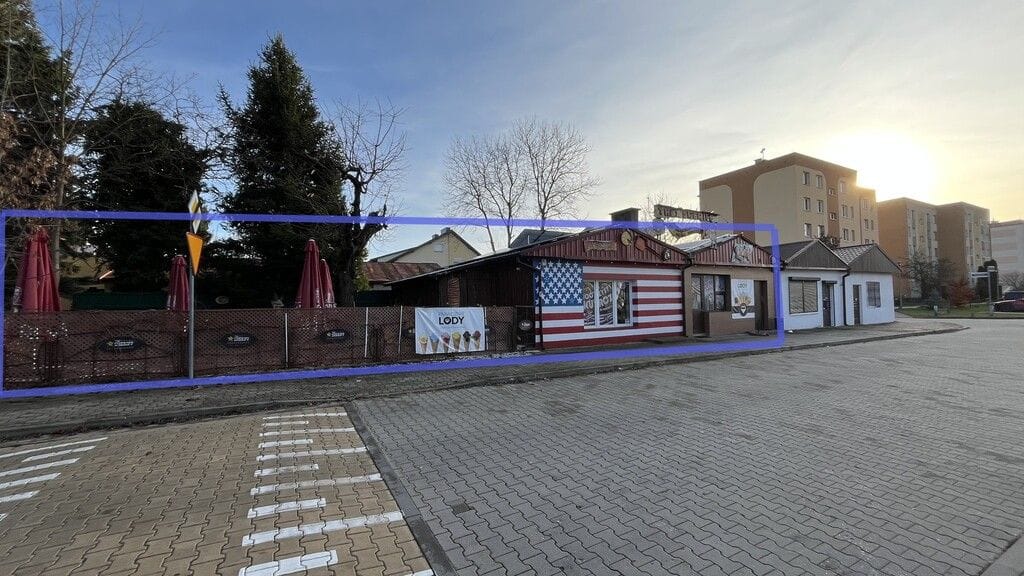 Lokal użytkowy  pokojowe na Sprzedaż