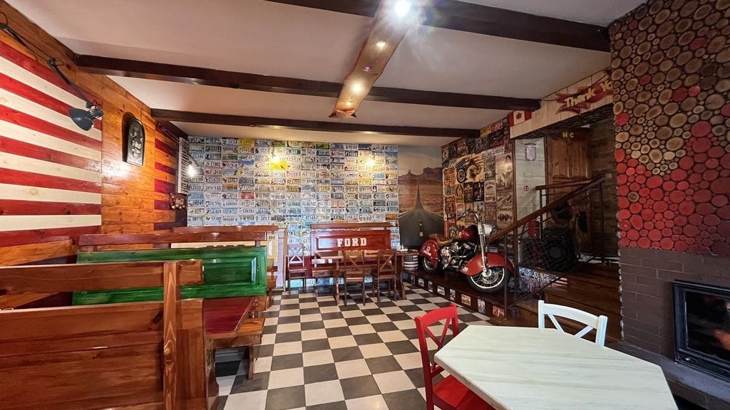 Lokal użytkowy  pokojowe na Sprzedaż