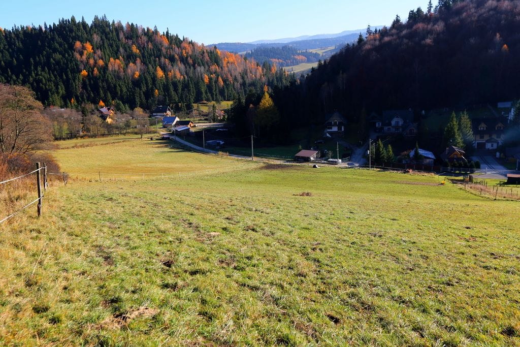 Działka  pokojowe na Sprzedaż