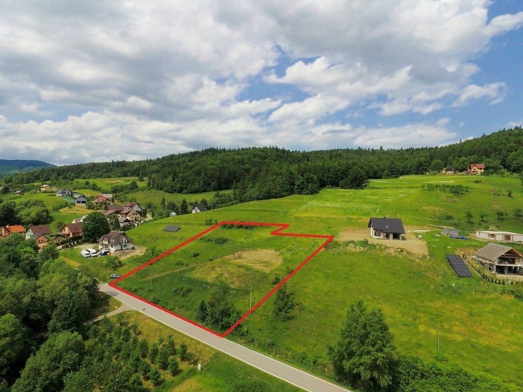 Działka  pokojowe na Sprzedaż