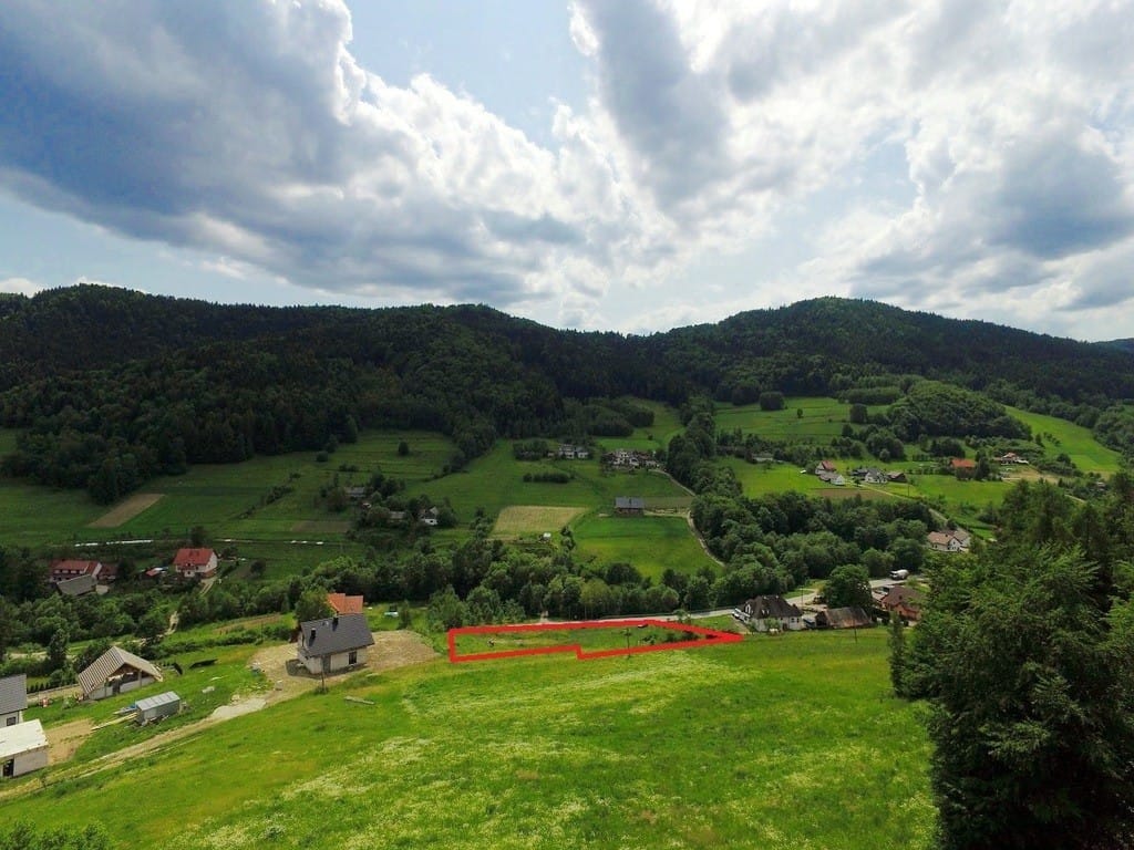 Działka  pokojowe na Sprzedaż