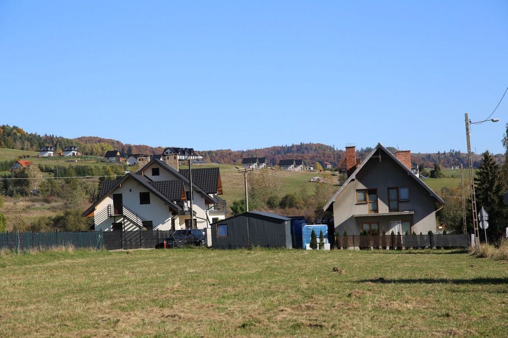 Działka  pokojowe na Sprzedaż