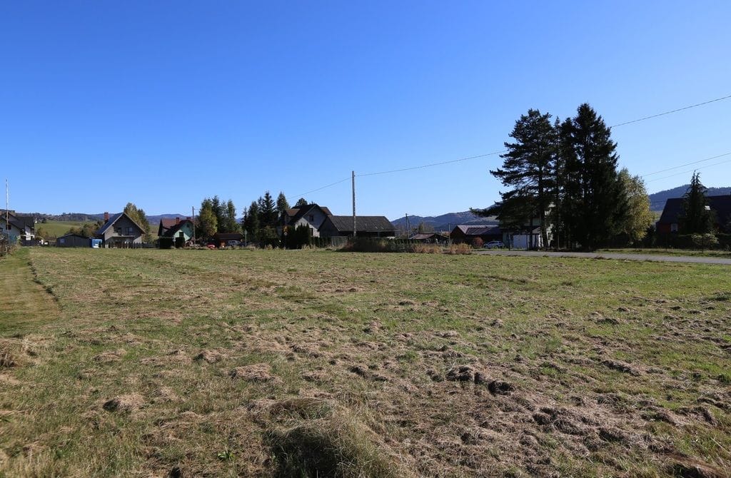 Działka  pokojowe na Sprzedaż