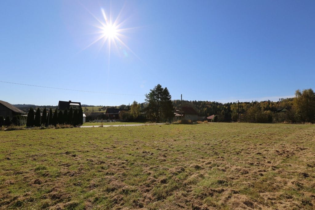 Działka  pokojowe na Sprzedaż