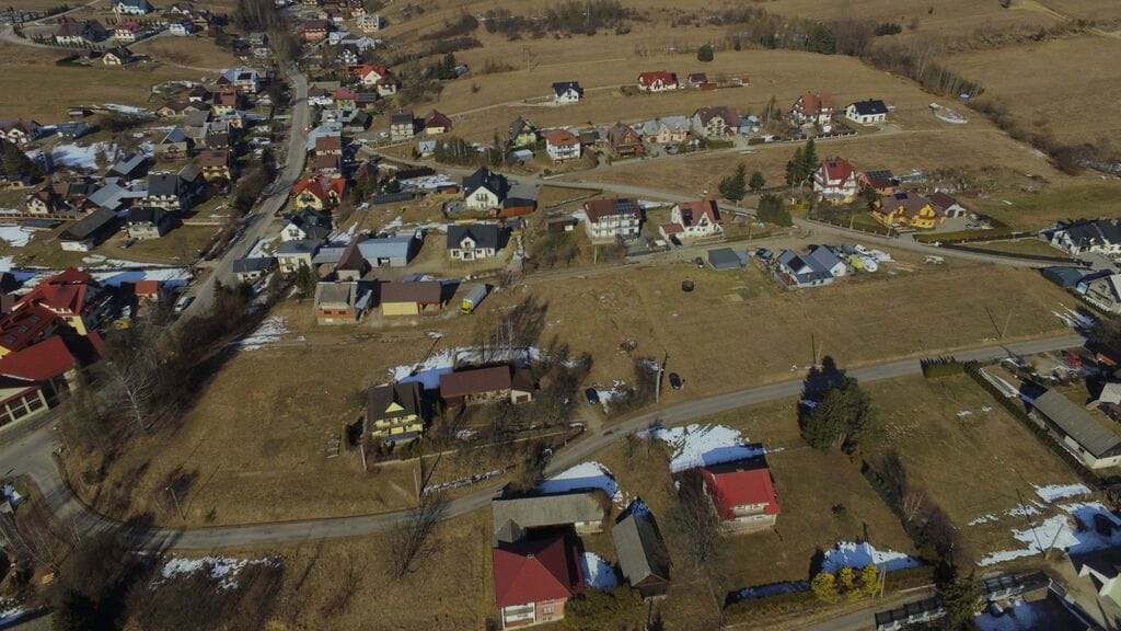 Działka  pokojowe na Sprzedaż