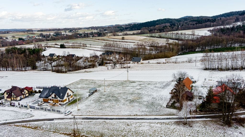 Działka  pokojowe na Sprzedaż