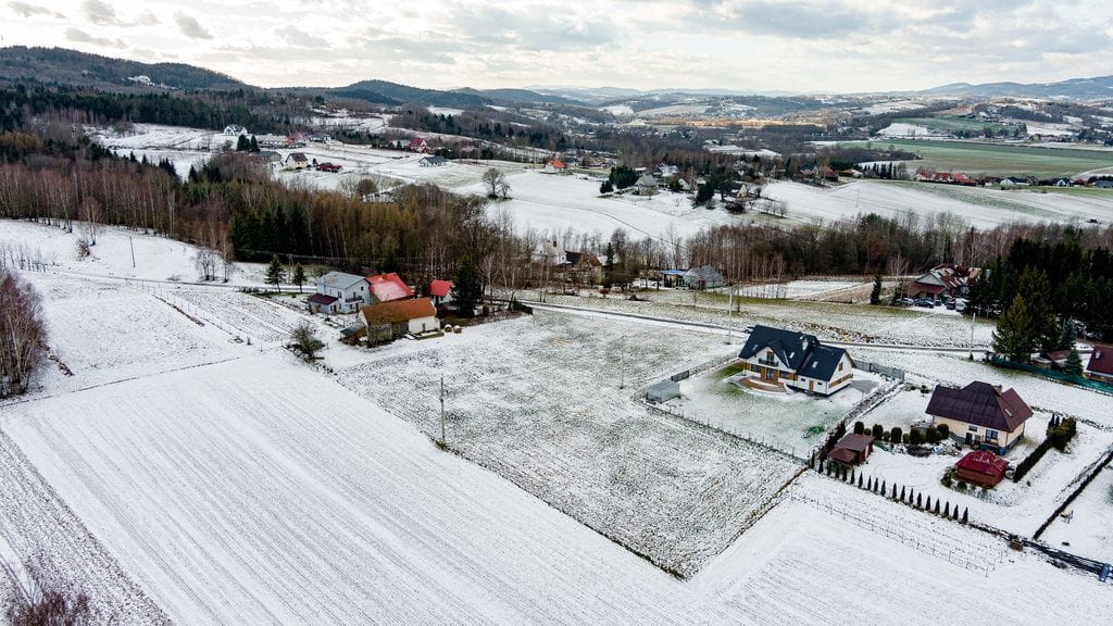 Działka  pokojowe na Sprzedaż