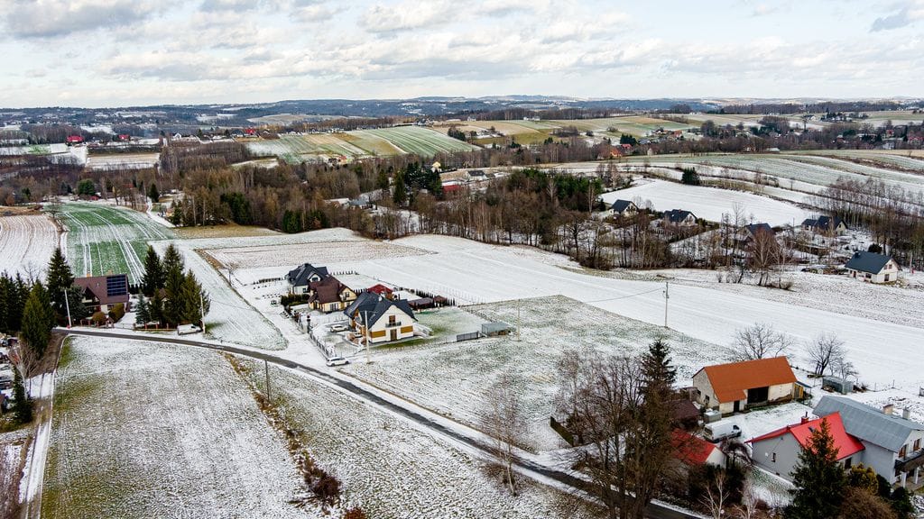 Działka  pokojowe na Sprzedaż