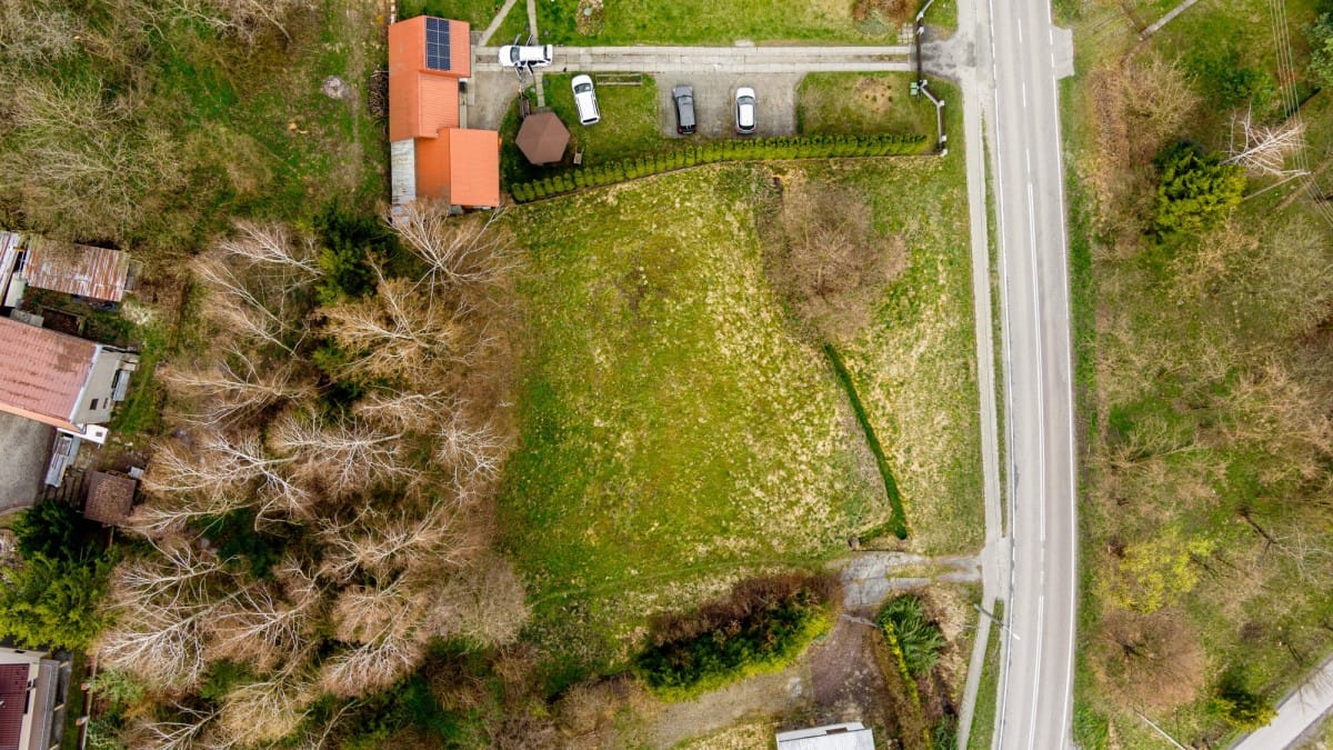 Działka  pokojowe na Sprzedaż