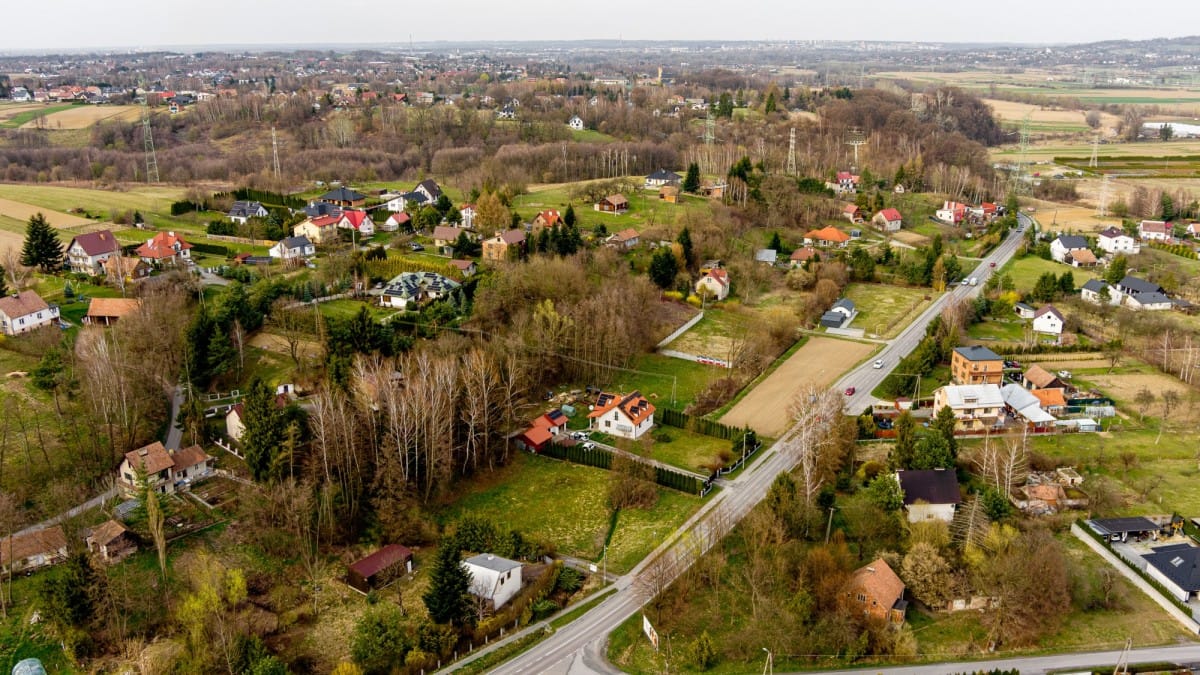 Działka  pokojowe na Sprzedaż