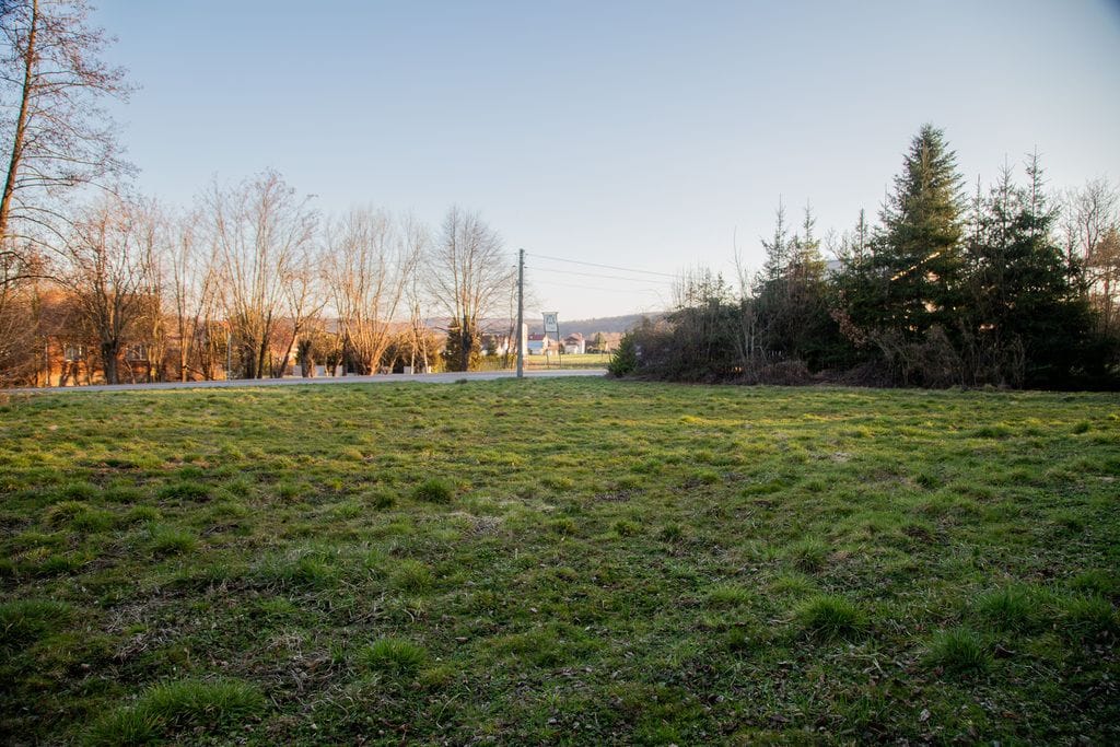 Działka  pokojowe na Sprzedaż