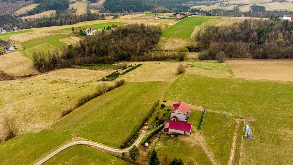 Działka  pokojowe na Sprzedaż