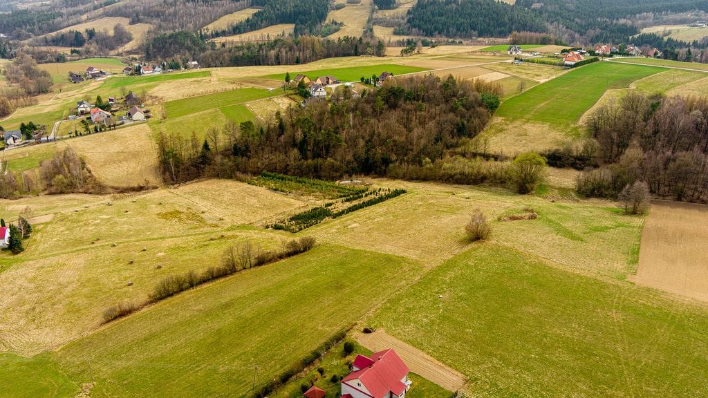 Działka  pokojowe na Sprzedaż