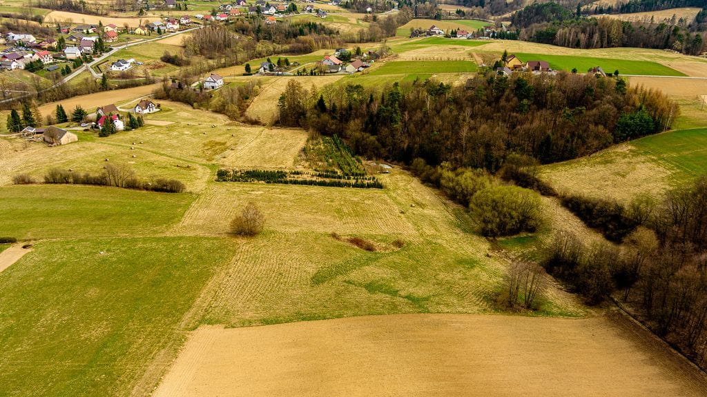 Działka  pokojowe na Sprzedaż