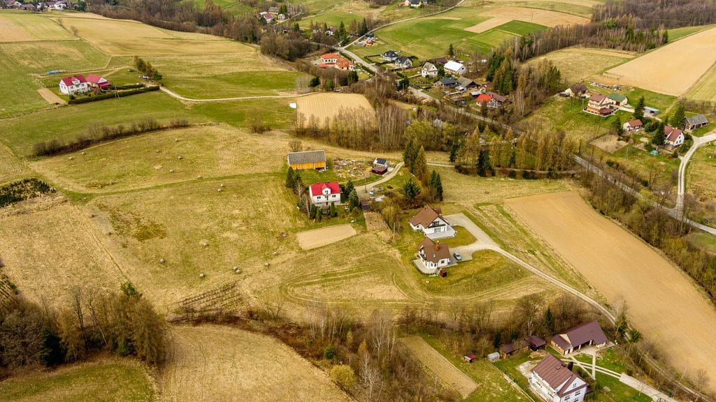 Działka  pokojowe na Sprzedaż