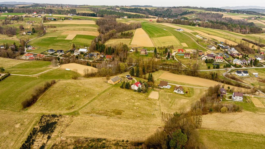 Działka  pokojowe na Sprzedaż