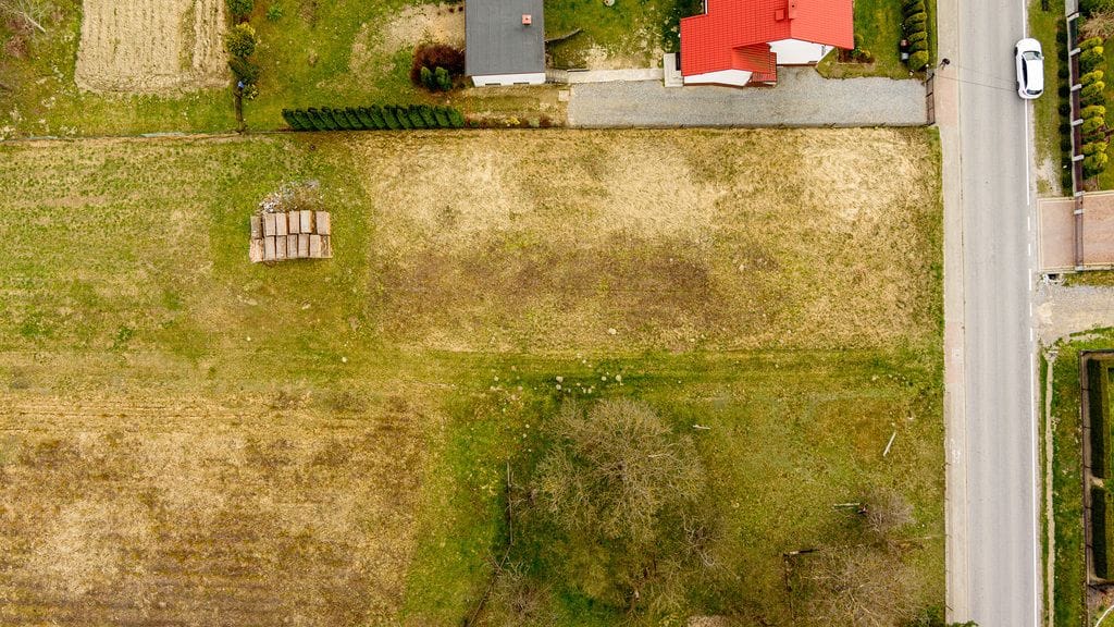 Działka  pokojowe na Sprzedaż