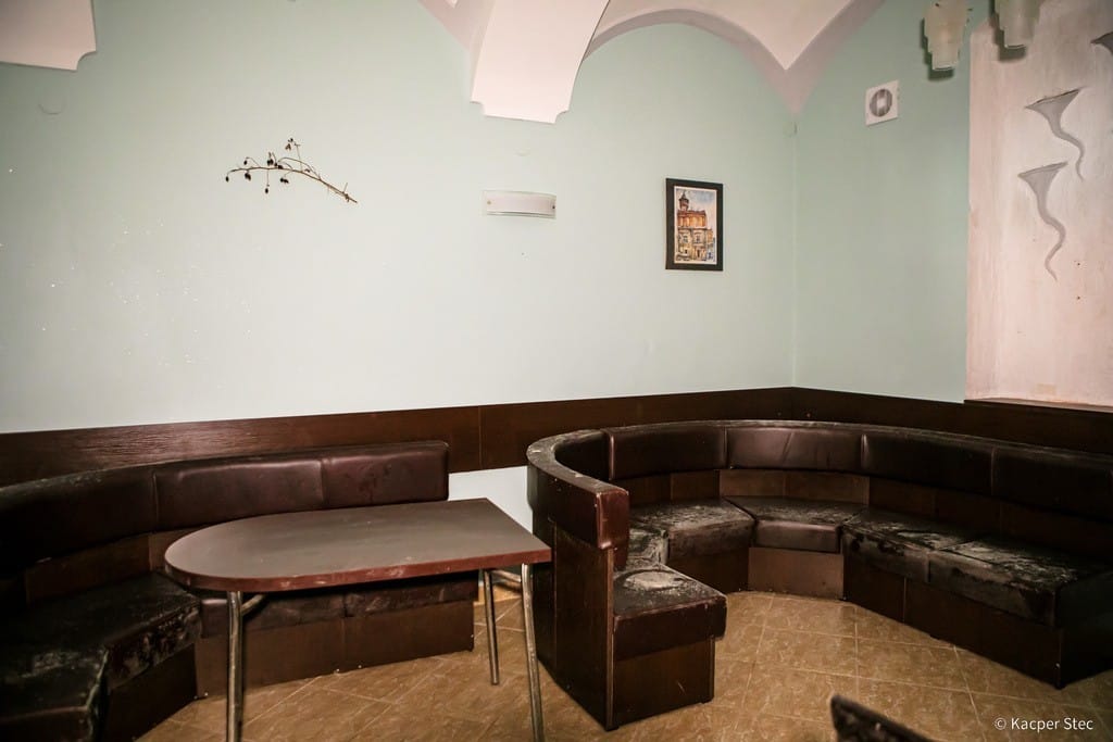 Lokal użytkowy  pokojowe na Sprzedaż