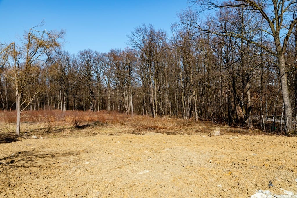 Działka  pokojowe na Sprzedaż