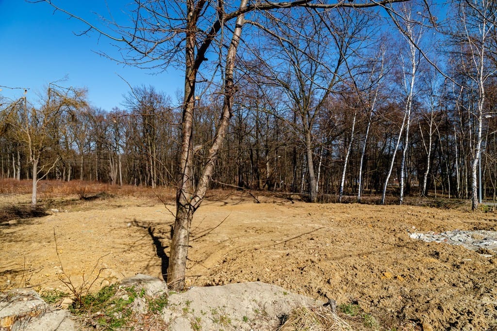 Działka  pokojowe na Sprzedaż