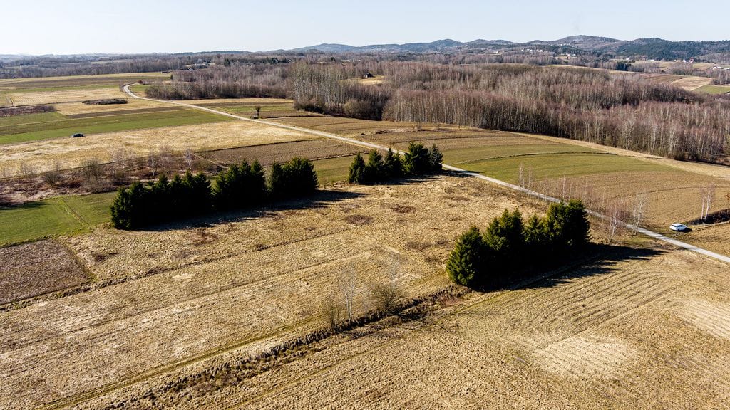 Działka  pokojowe na Sprzedaż