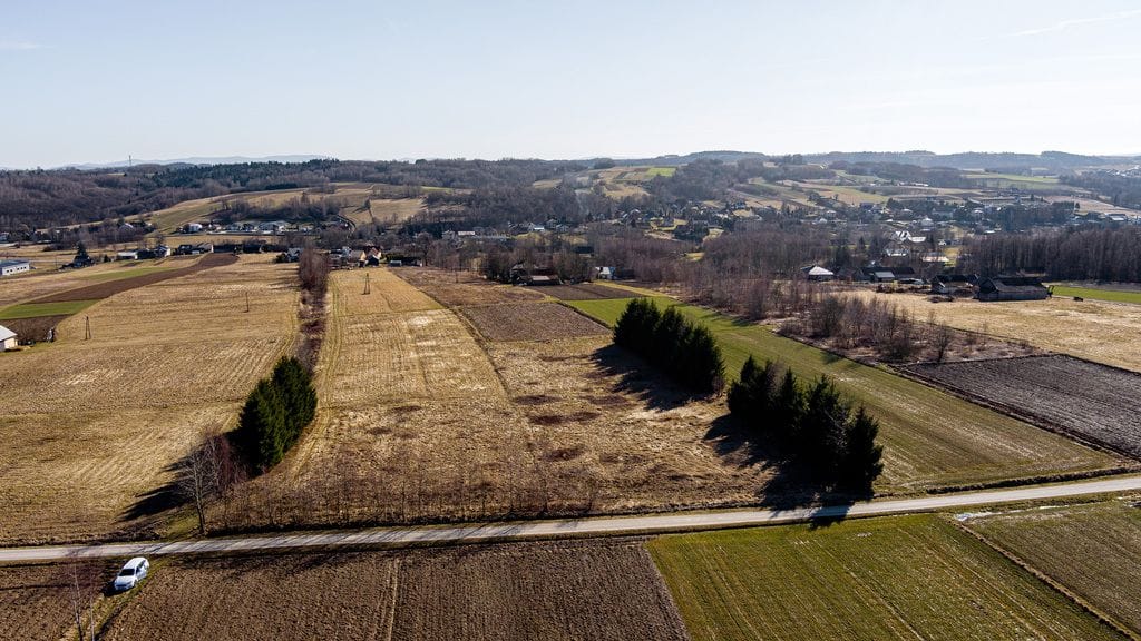 Działka  pokojowe na Sprzedaż