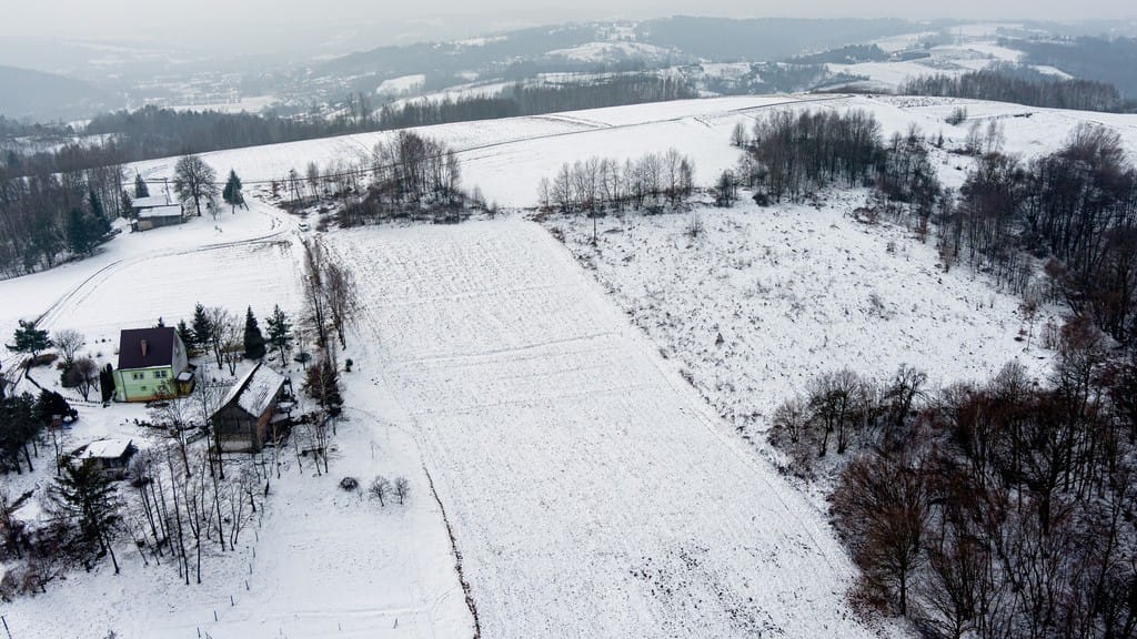 Działka  pokojowe na Sprzedaż