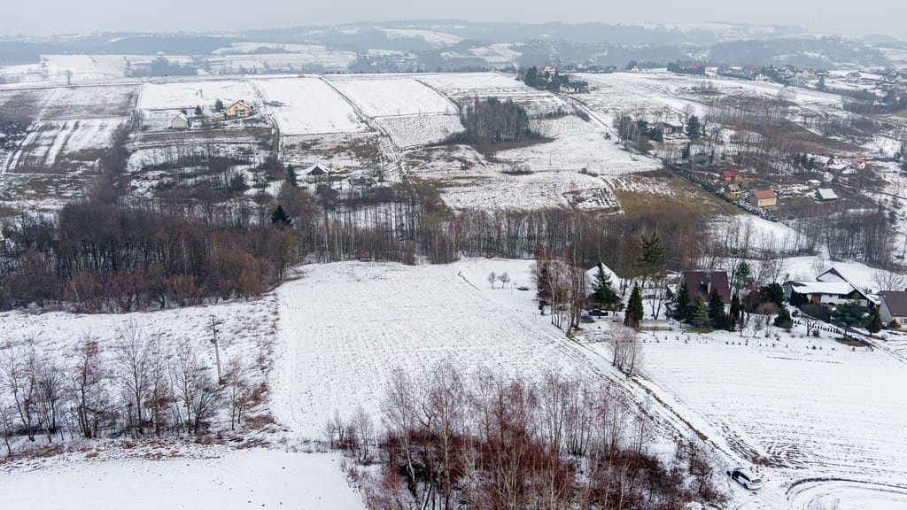 Działka  pokojowe na Sprzedaż