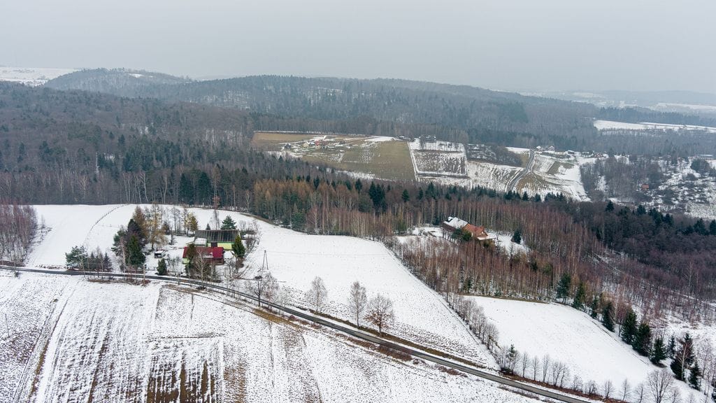 Działka  pokojowe na Sprzedaż