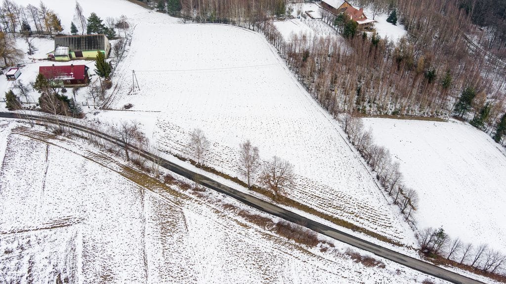 Działka  pokojowe na Sprzedaż