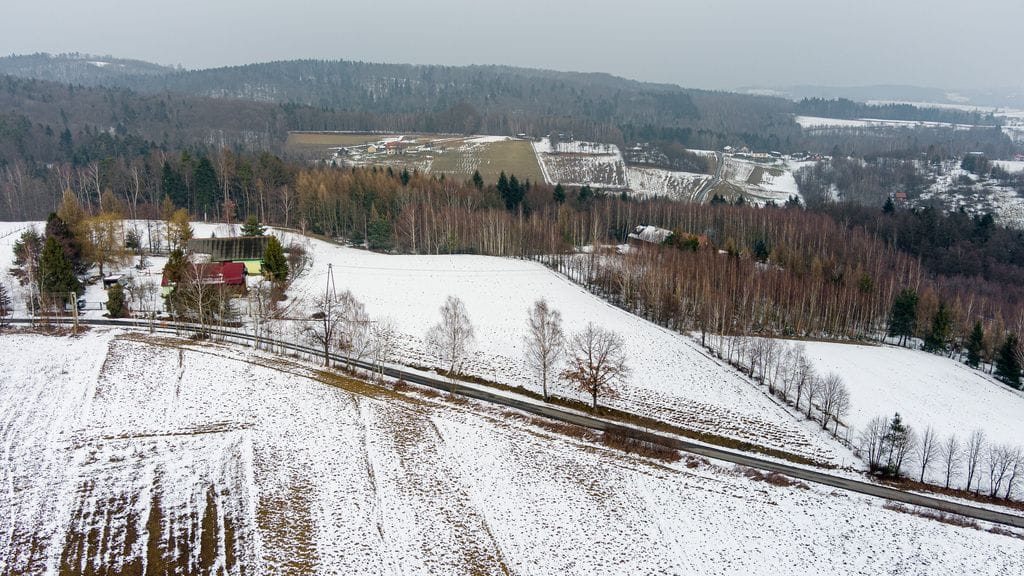 Działka  pokojowe na Sprzedaż