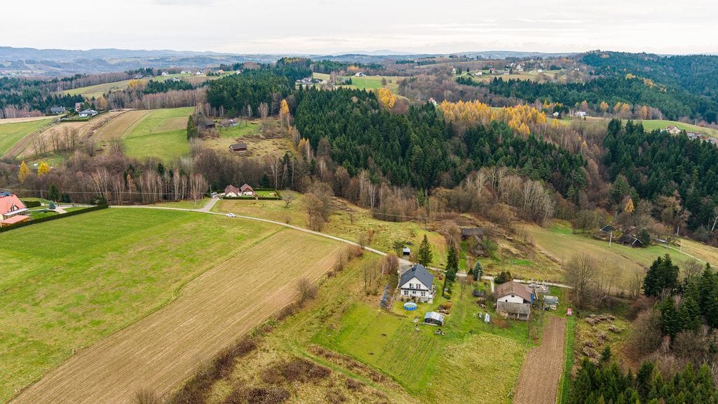 Działka  pokojowe na Sprzedaż