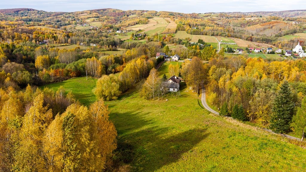Działka  pokojowe na Sprzedaż