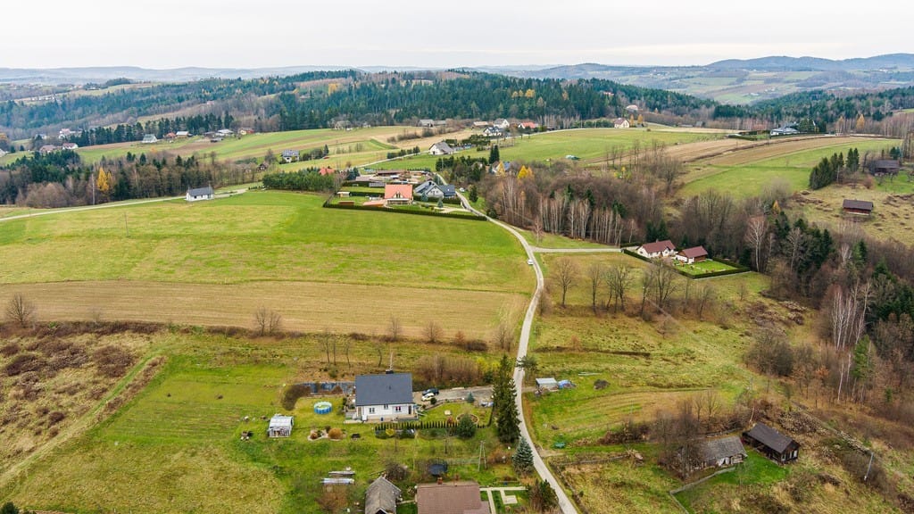 Działka  pokojowe na Sprzedaż