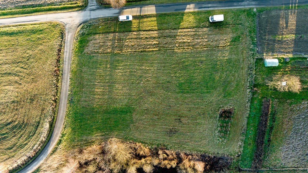 Działka  pokojowe na Sprzedaż