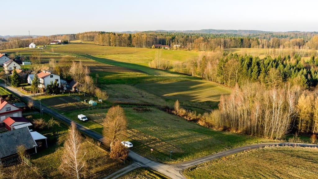 Działka  pokojowe na Sprzedaż