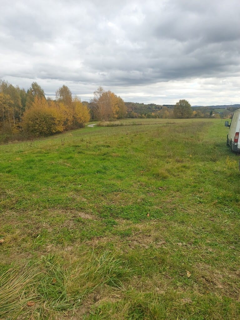 Działka  pokojowe na Sprzedaż