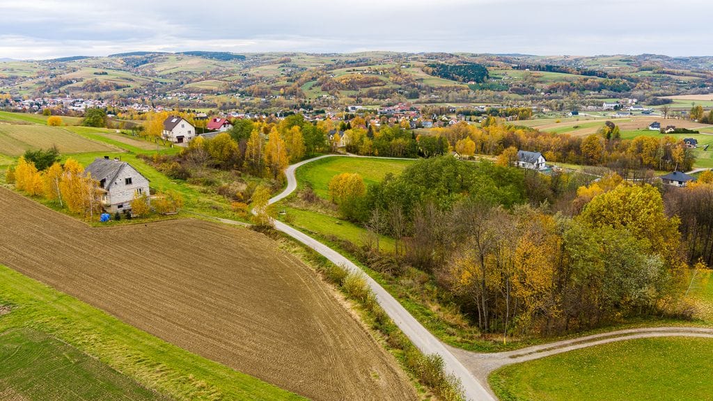 Działka  pokojowe na Sprzedaż