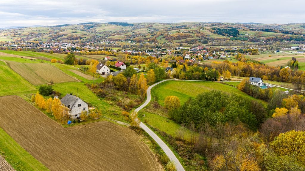 Działka  pokojowe na Sprzedaż